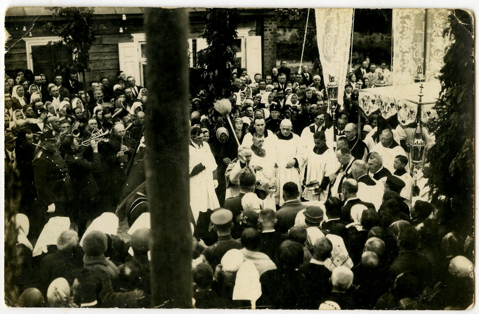 397. Radviliškis religinė šventė