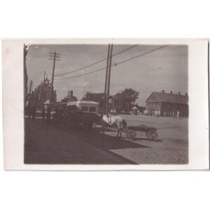 398. Rokiškis autobusai aikštėje