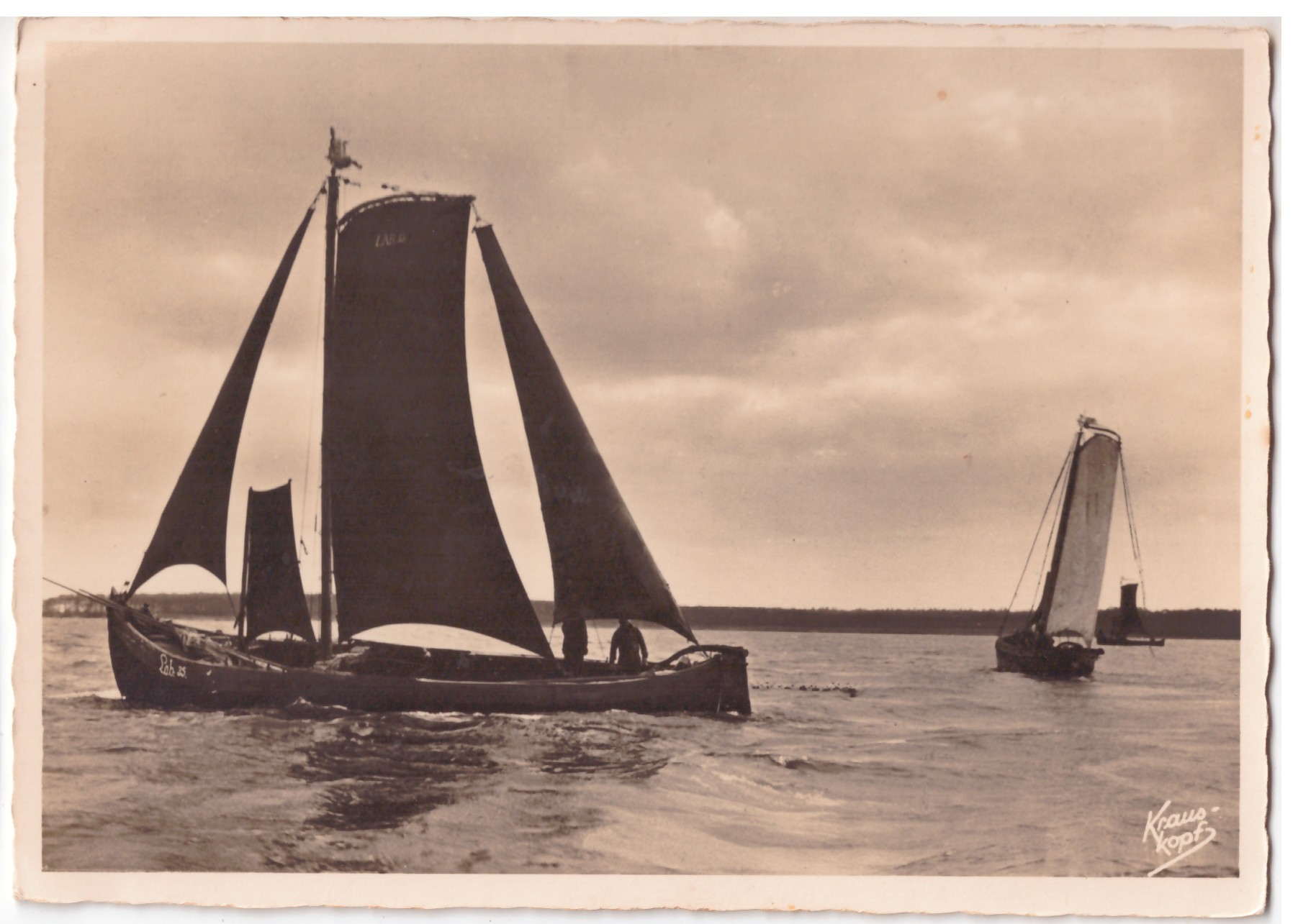 453. Nida kurėnas mariose