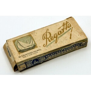 568. Pakuotė papirosams „Regatta“